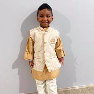 Meet your Posher, Sharmin